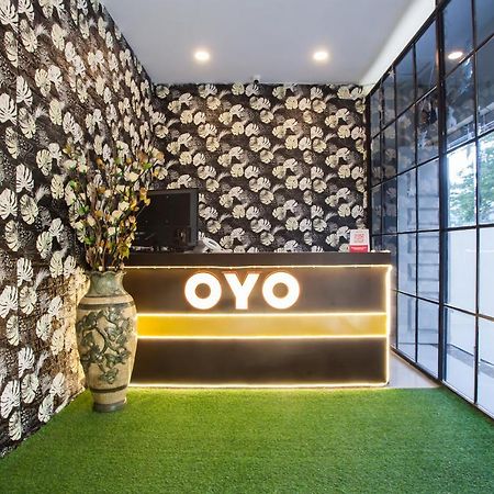 Oyo 2361 Hotel Winston Glugur Ngoại thất bức ảnh