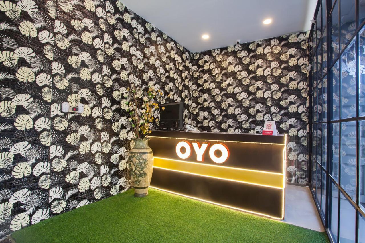 Oyo 2361 Hotel Winston Glugur Ngoại thất bức ảnh