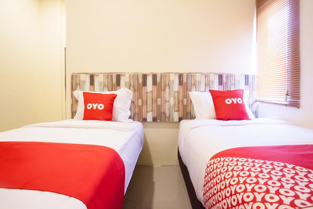 Oyo 2361 Hotel Winston Glugur Ngoại thất bức ảnh