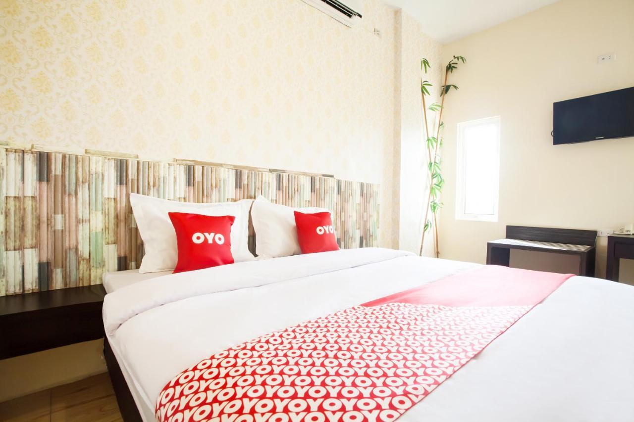 Oyo 2361 Hotel Winston Glugur Ngoại thất bức ảnh